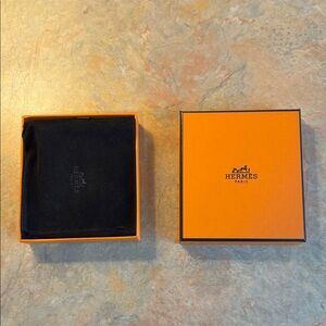 Hermes Box